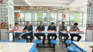 家校協(xié)同，專業(yè)賦能，共筑校園“舌尖安全”防線
